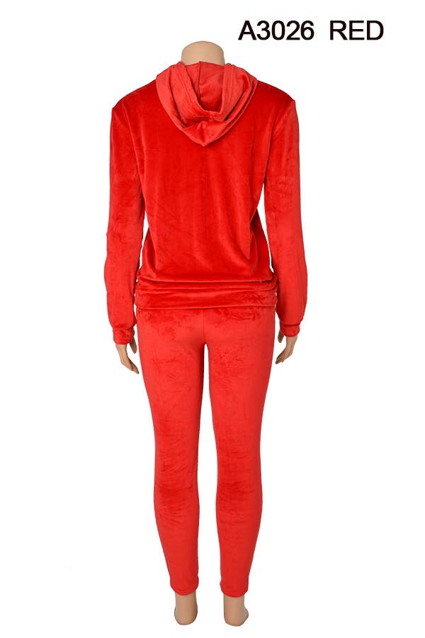 A3026 VELVET JACKET AND PANTS SET MIXED SIZES 12SET