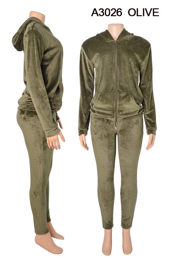 A3026 VELVET JACKET AND PANTS SET MIXED SIZES 12SET