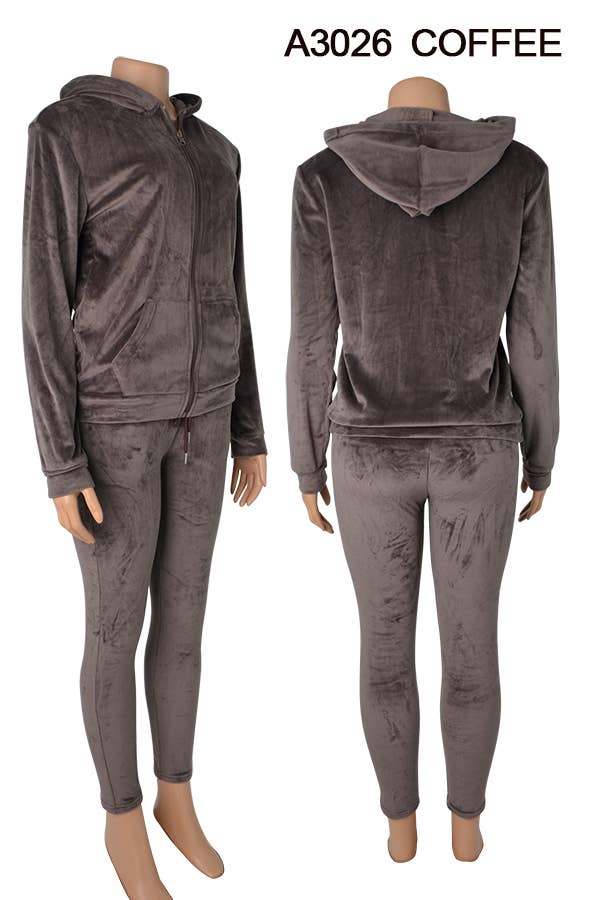 A3026 VELVET JACKET AND PANTS SET MIXED SIZES 12SET